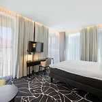 Hotell Moevenpick *