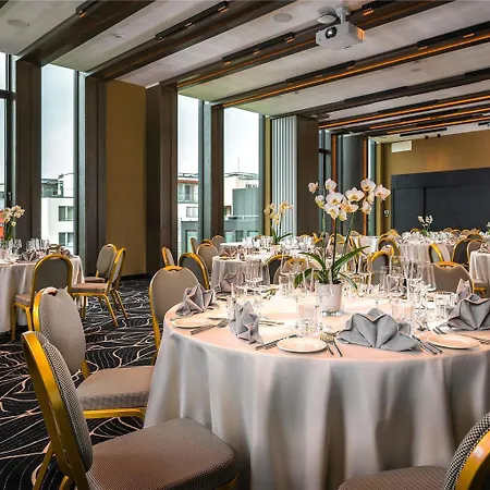 Готель Moevenpick
